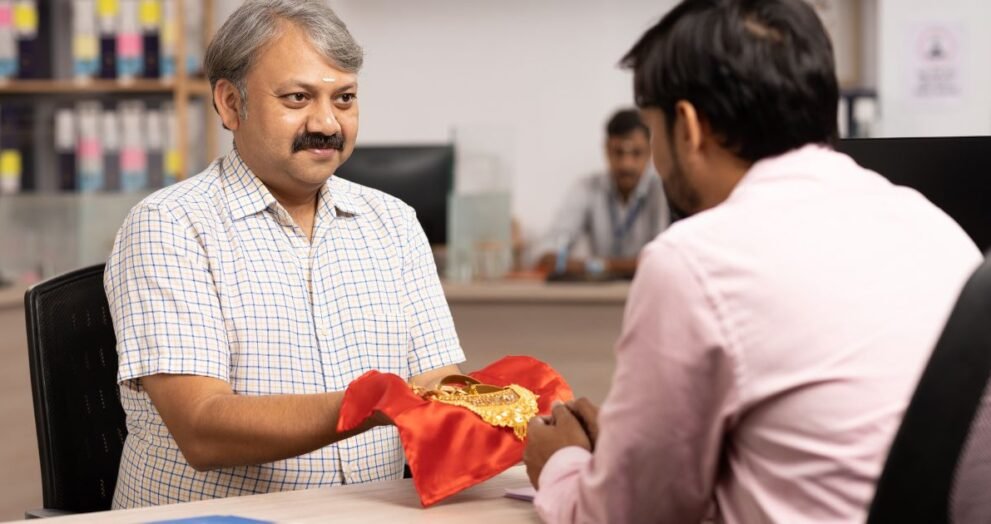 Shree Greenies - Secure Funds Quickly with a Premier Gold Loan